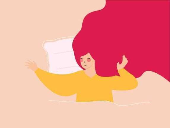 Ilustración de una mujer durmiendo bien gracias al mini curso "¡A dormir bien!"